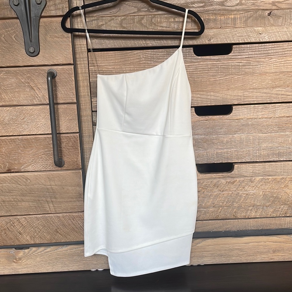 White One shoulder Bodycon dress